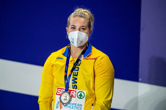 Fanny Roos of Sweden celebrates