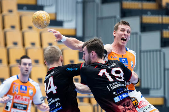 Kristianstads Olafur Gudmundsson mot HK Malmös Hampus