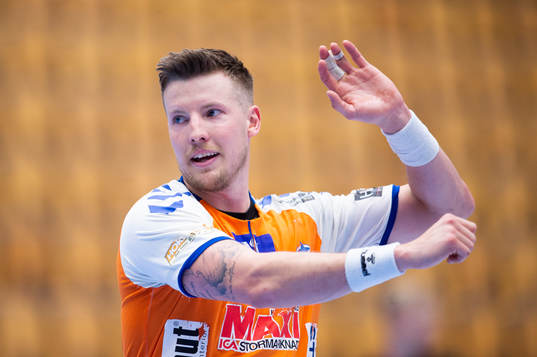 Kristianstads Adam Nyfjäll jublar