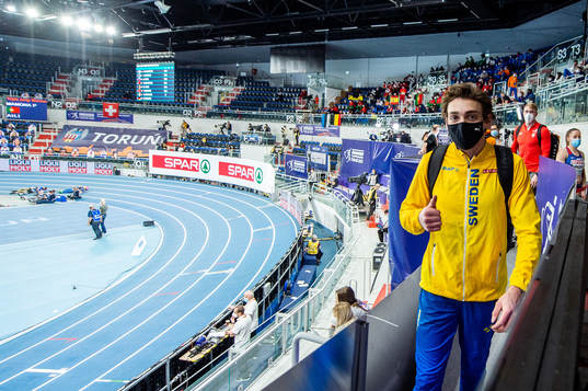Armand Duplantis of Sweden