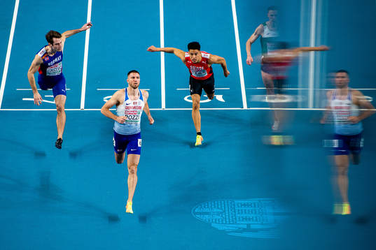 Vladimir Vukicevic of Norway, Andy Pozzi of Great Britain