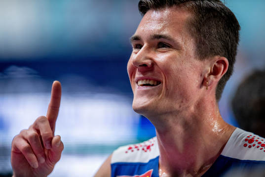 Jakob Ingebrigtsen of Norway celebrates