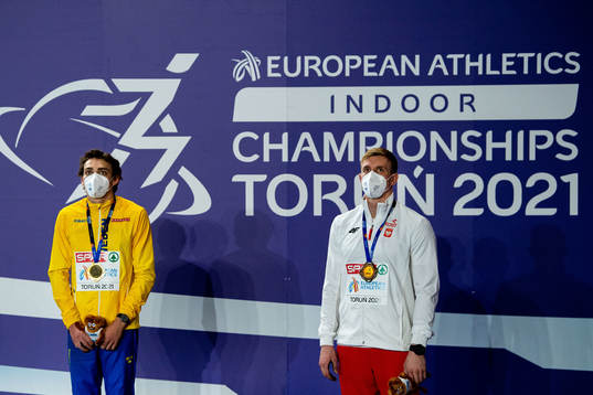 Armand Duplantis of Sweden and Piotr Lisek of Poland at the