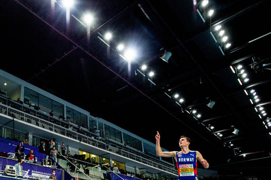 Jakob Ingebrigtsen of Norway celebrates winning the men's