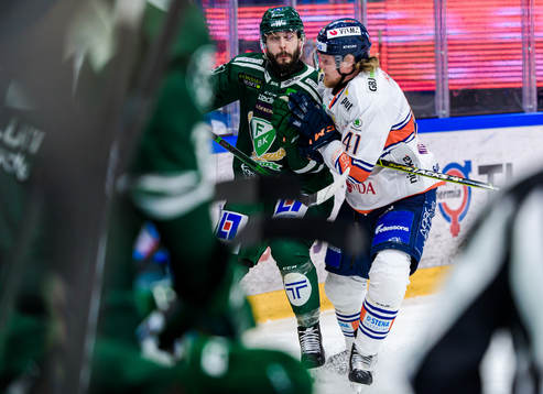 Färjestads Jesse Virtanen och Växjös Ludvig Nilsson