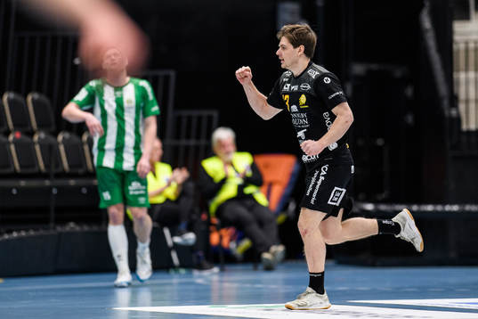 Karlskronas Jesper Sivertsson jublar