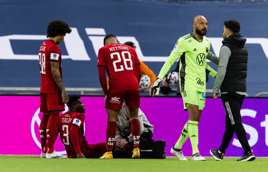 Östersunds Kalpi Wilfried Ouattara ligger på planen och