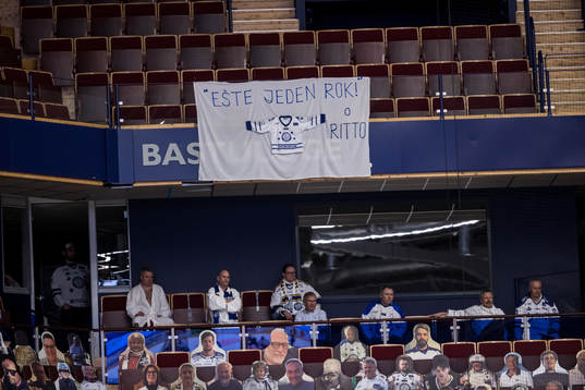 TIFO i Tegera Arena