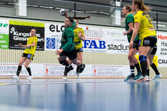 Önnereds Nora Lundell