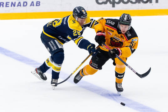 s Johannes Kinnvall och Luleås Filip Hållander