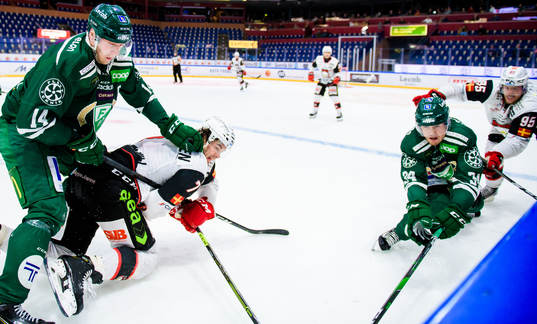 Färjestads Victor Ejdsell och Malmö Redhawks Oliver
