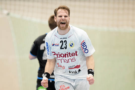 Redbergslids Oskar Ysander jublar