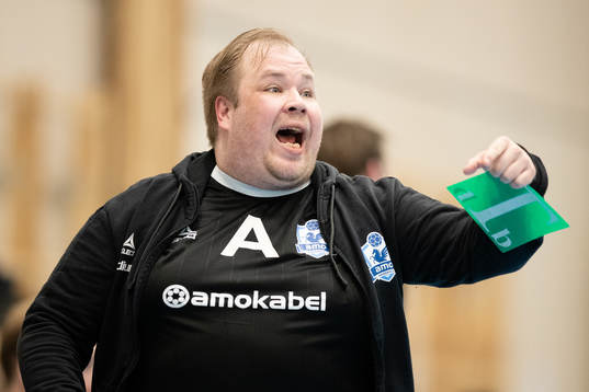 Amos tränare Andreas Stockenberg