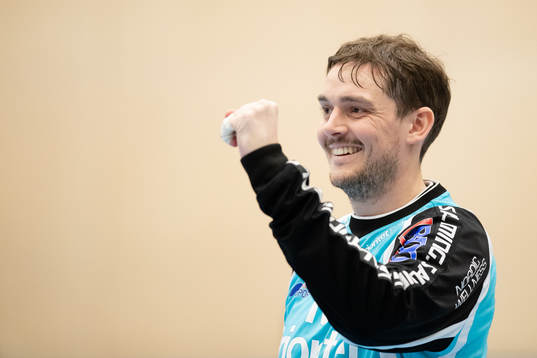 Redbergslids målvakt Adam Krantz jublar