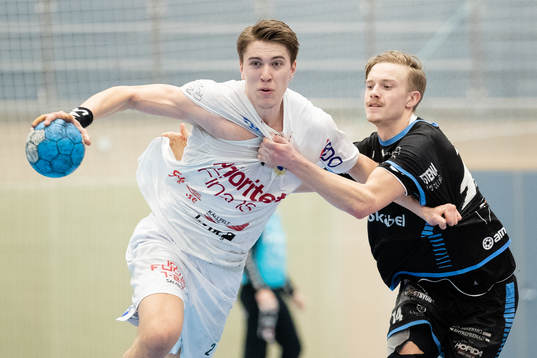 Redbergslids Oskar Joelsson och Amos Patrik Sandberg
