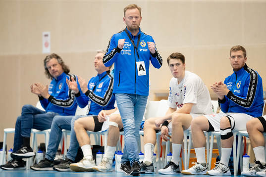 Redbergslids tränare Magnus Johansson jublar