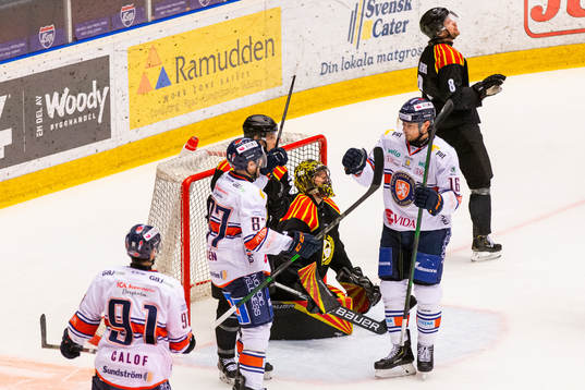 Växjös Brendan Gaunce jublar