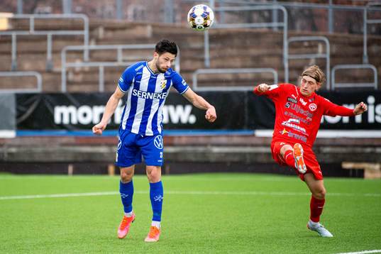 IFK Göteborgs Kevin Yakob nickar in 2-3
