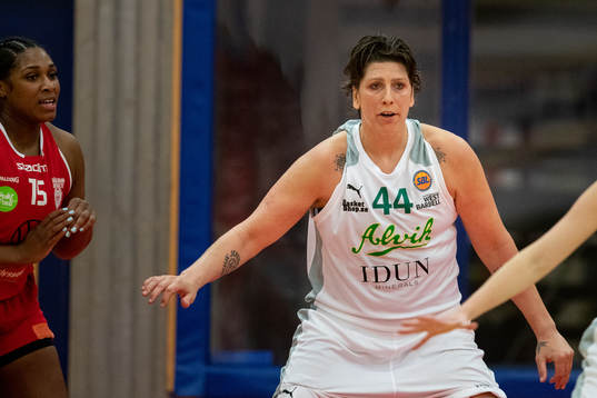 Alviks Janel McCarville