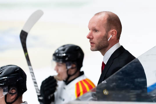 Brynäs assisterande tränare Nils Ekman