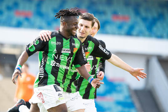 GAIS Michael Kargbo och Adnan Maric jublar