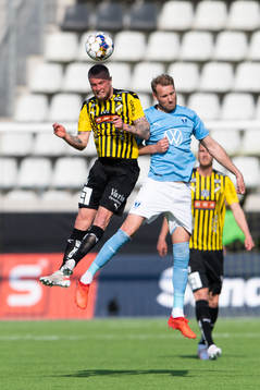 Häckens Alexander Faltsetas och Malmö FFs Ola Toivonen