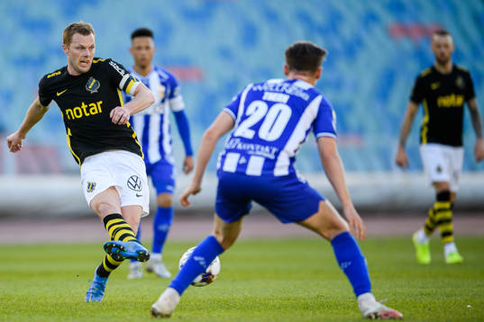 s Sebastian Larsson