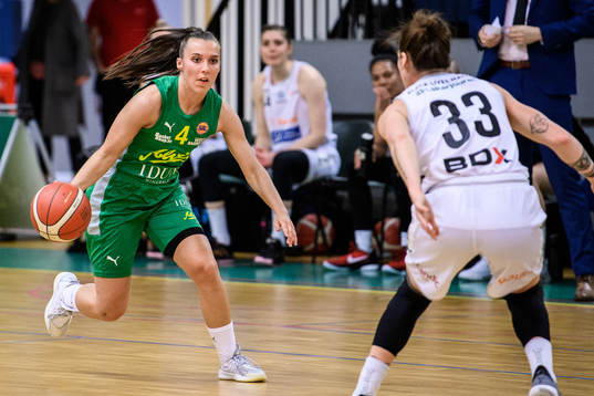 Alviks Anna Stern och Luleås Maggie Lucas