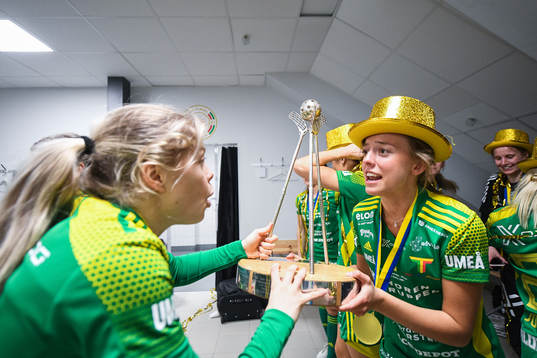 Thoréngruppens Thoréngruppens Nora Hedlund och Maja