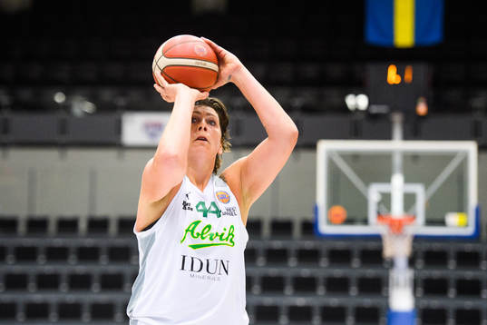 Alviks Janel McCarville