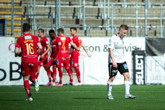 Örebros David Seger deppar vid 0-2