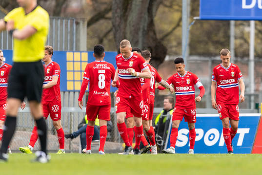 IFK Göteborgs Tobias Sana jublar med laget