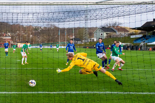 Jönköpings Marko Nikolic gör 1-0 bakom Trelleborgs
