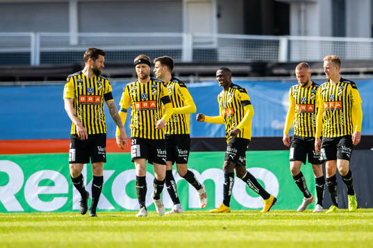Häckens Godswill Ekpolo  jublar