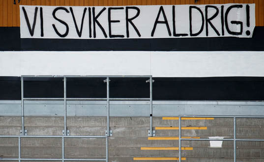 Banderoll på ståplats