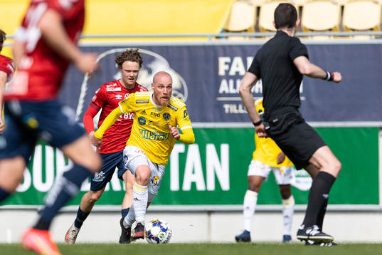 Falkenbergs Christoffer Carlsson