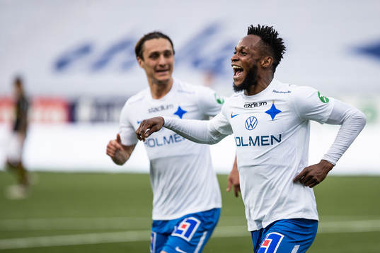 IFK Norrköpings Samuel Adegbenro och Jonathan Levi jublar