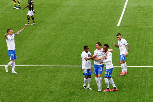 IFK Norrköpings Linus Wahlqvist, Ishaq Abdulrazaq,