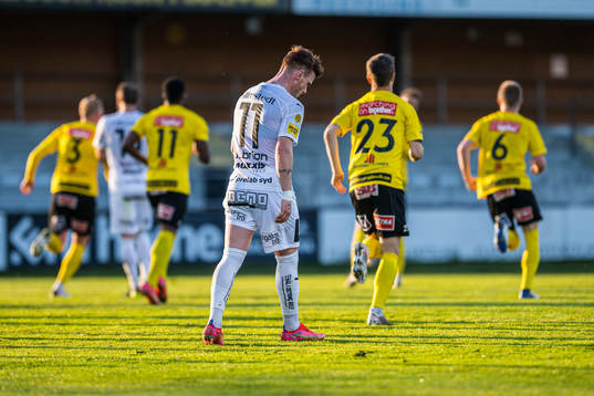 Häckens Tobias Heintz deppar