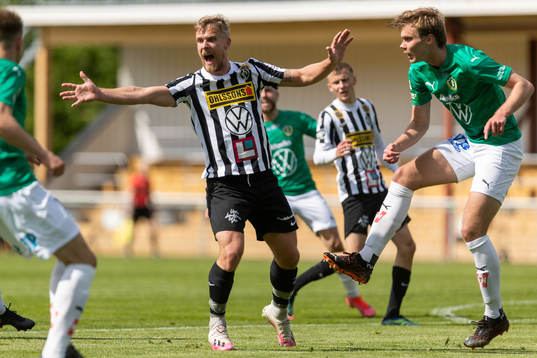 Landskronas Linus Olsson deppar