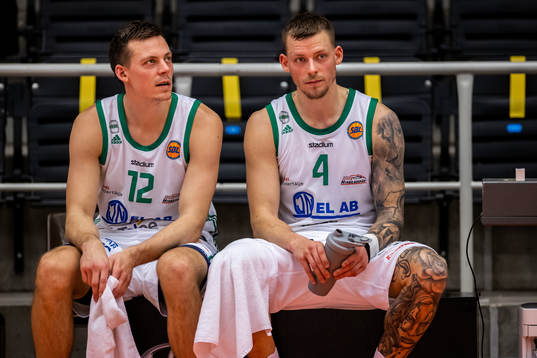 Södertäljes Anton Gaddefors och Viktor Gaddefors deppar