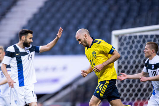 Marcus Danielson of Sweden