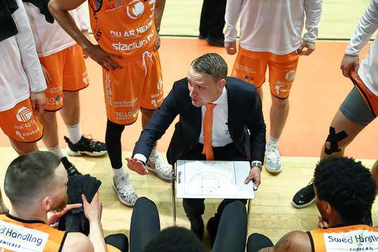 Norrköpings tränare Mikko Riipinen
