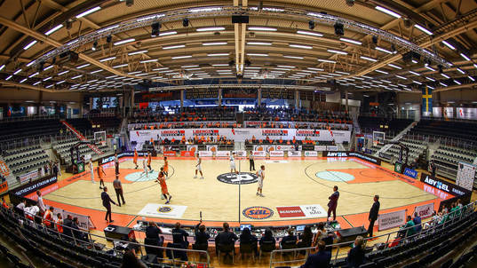 Stadium Arena med restaurang på läktaren