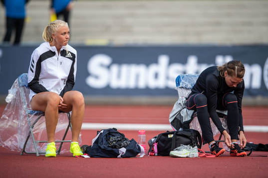 Maja Nilsson, Örgryte IS,  och Sofie Skoog, IF Göta
