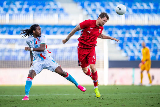 Gerson Rodrigues of Luxembourg and Stefan Strandberg of