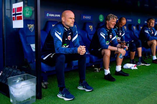 Ståle Solbakken, head coach of Norway, and Kent Bergersen,