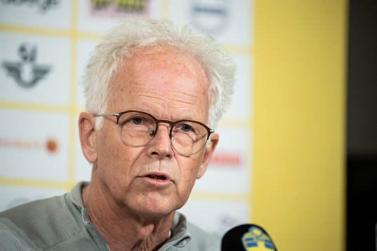 Team doctor Anders Valentin of the Swedish national