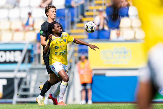 Västerås Gustaf Lagerbielke och Falkenbergs Kwame Kizito
