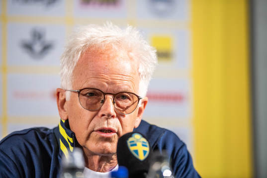 Team doctor Anders Valentin of the Swedish national